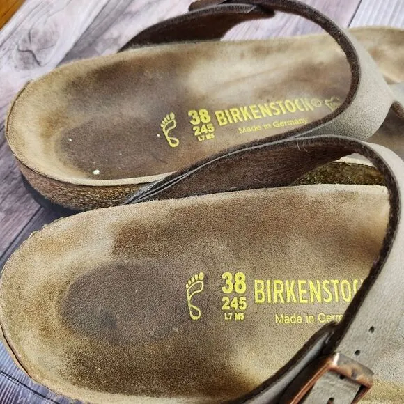 Birkenstock Women's Gizeh Tan Slip-on  Snadals Summer Sz 7