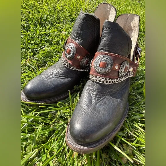 black and brown freebird by steven mystic cowboy cowgirl short harness boots