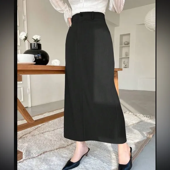 Black pencil midi skirt
