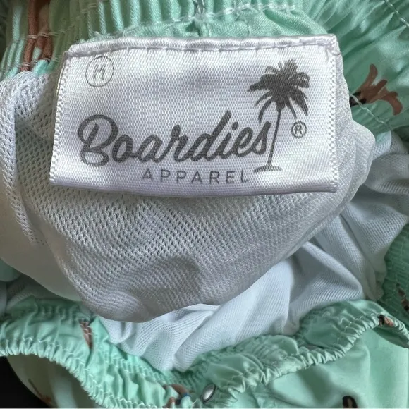 BOARDIES MINT GREEN YOGA PATTERN SWIM TRUNKS WITH POCKETS AND LINING SIZE M