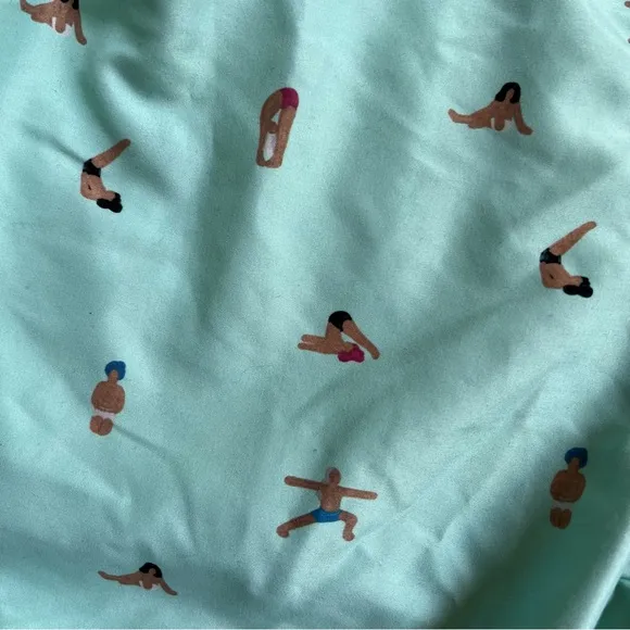 BOARDIES MINT GREEN YOGA PATTERN SWIM TRUNKS WITH POCKETS AND LINING SIZE M