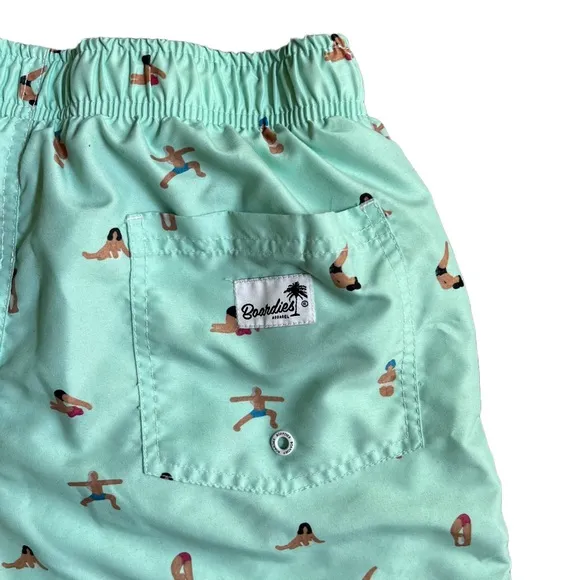 BOARDIES MINT GREEN YOGA PATTERN SWIM TRUNKS WITH POCKETS AND LINING SIZE M