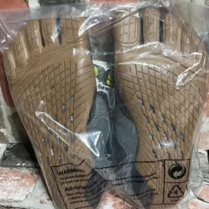 BodyGlove Water Shoes mens‎ sz10 NWT