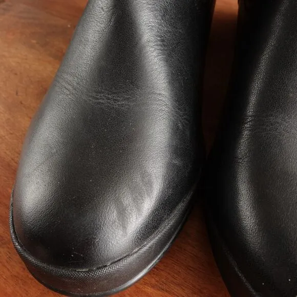 Bogs Boots Womens SZ 8 Black Cassie Leather Waterproof Slouchy Ankle Pull On NWT