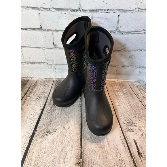 BOGS Girl’s Neo Classic Rainbow Leopard Pull-On Boots / Size: 13