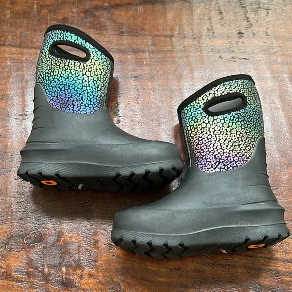 BOGS Neo-Classic Rainbow Leopard Waterproof Insulated Rubber Winter Boot