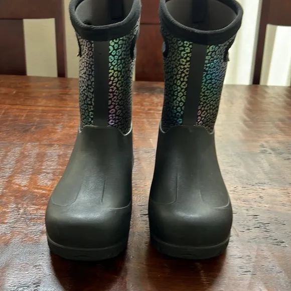 BOGS Neo-Classic Rainbow Leopard Waterproof Insulated Rubber Winter Boot