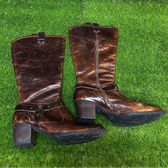 Born Brown Heeled Boots Equestrian Style