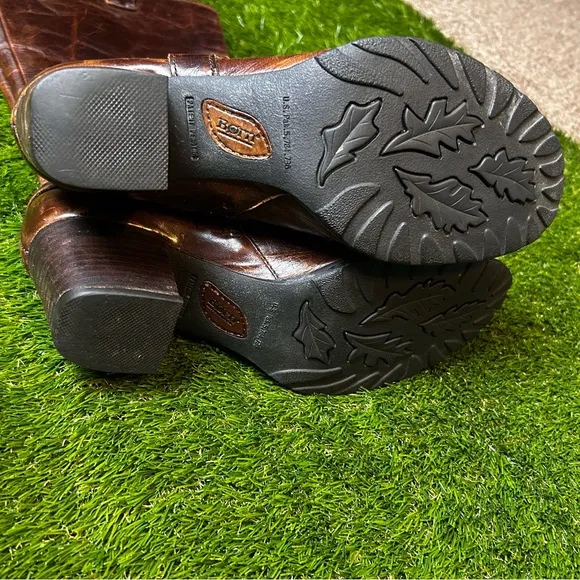 Born Brown Heeled Boots Equestrian Style