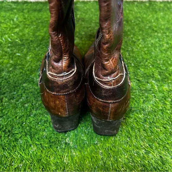 Born Brown Heeled Boots Equestrian Style