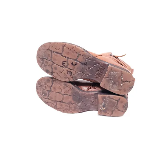Born Leandra Brown Leather Short Boots Moto buckle style size 7 US