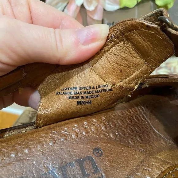 Born Men’s Cabot Rugged Leather Fisherman’s Sandals Sz 10
