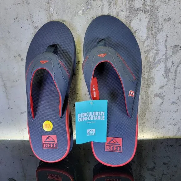 Boston Red Sox REEF Fanning Sandals Men’s size 10 Blue Red Bottle Opener