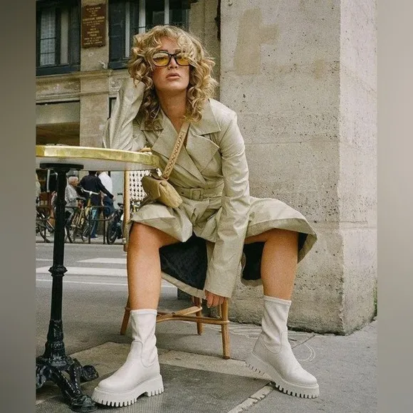 BRONX | Groovy Stretch Winter White Chelsea Boots