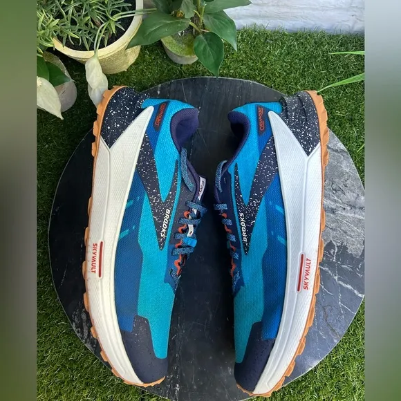 Brooks Catamount 2 Men's Trail Running Shoes Colour: 490 PEACOAT/ATOMIC BLUE 13
