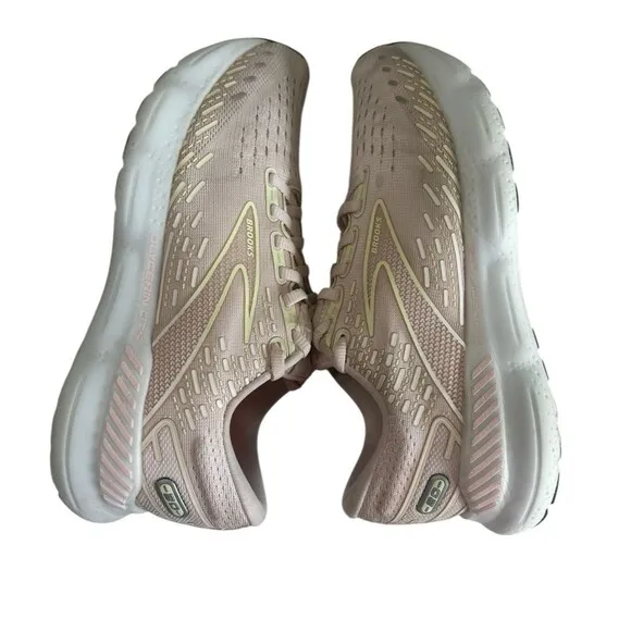 Brooks Womens Glycerin GTS 20 1203701B656 Pink Running Shoes Sneakers Size 7B