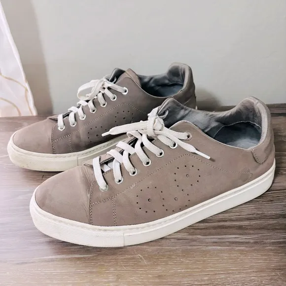 BUGATCHI Solid Nubuck Leather Sneaker Size 10.5