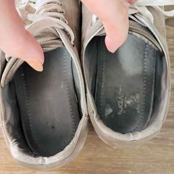 BUGATCHI Solid Nubuck Leather Sneaker Size 10.5
