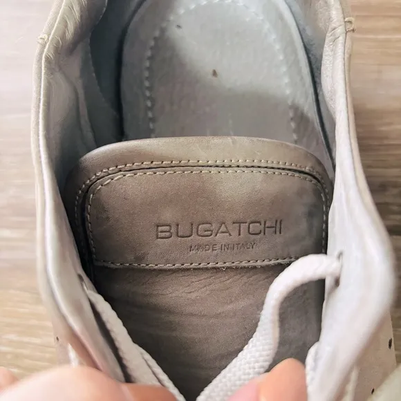 BUGATCHI Solid Nubuck Leather Sneaker Size 10.5