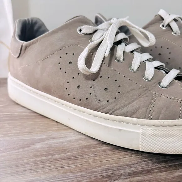BUGATCHI Solid Nubuck Leather Sneaker Size 10.5