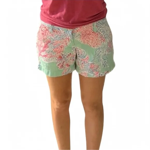 Bundle of four Lilly Pulitzer shorts. Size 00. All are “The Callahan Shorts.
