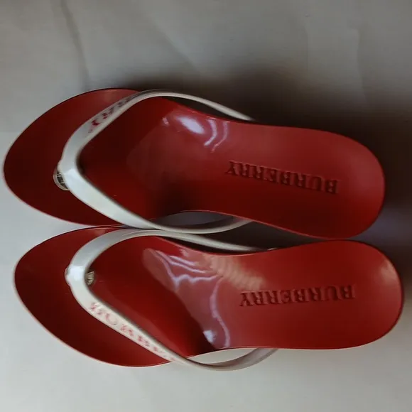 Burberry Sandals size 38