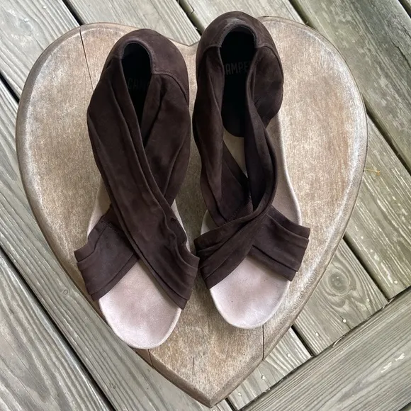 Camper Dark Brown Suede Leather Strap Wood Wedge Heel Sandals Women's Size 10