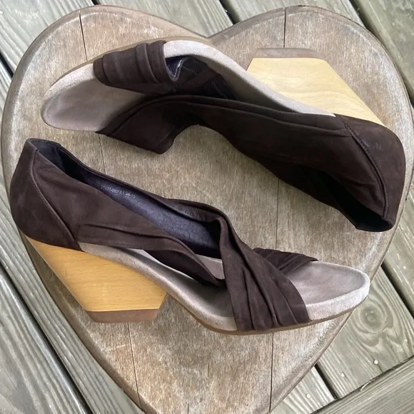 Camper Dark Brown Suede Leather Strap Wood Wedge Heel Sandals Women's Size 10