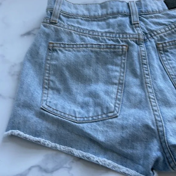 Carmar Jean Shorts Distressed Size 27