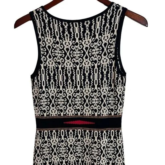 Carmen Marc Valvo Knit Bodycon Dress Size Small Sleeveless Black Cream Red