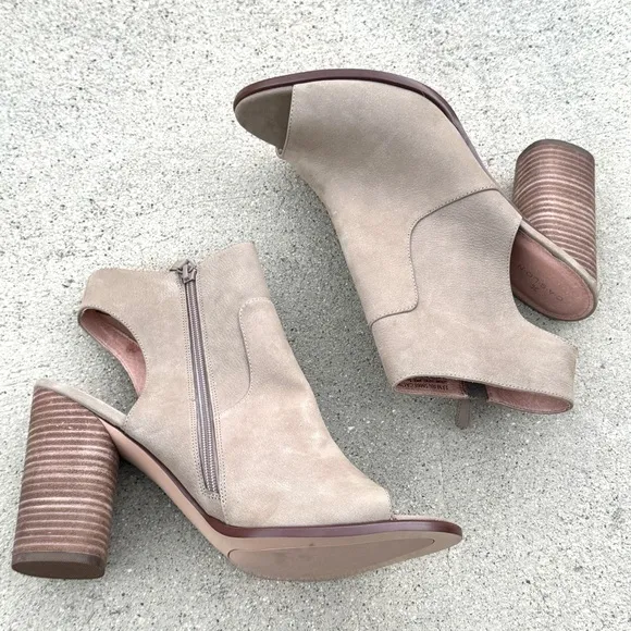 CASLON ankle boots peep toe TAN leather booties block HEELS chunky NEW western