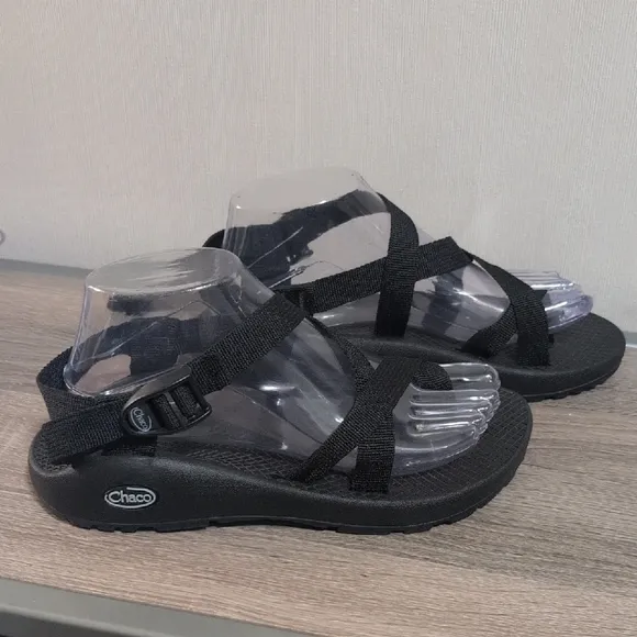 Chaco Black Adventure Sandals with Adjustable Straps