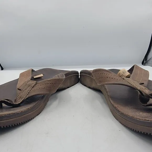Chaco Classic Mens Size 9 Dark Brown Leather Flip Flop Thong Sandals JCH107833