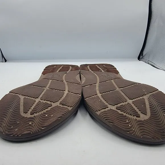Chaco Classic Mens Size 9 Dark Brown Leather Flip Flop Thong Sandals JCH107833