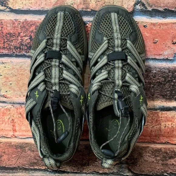 Chaco Outcross Evo 1 Water Shoes