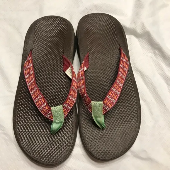 Chaco Sandals Flip Flops Women's Size 6