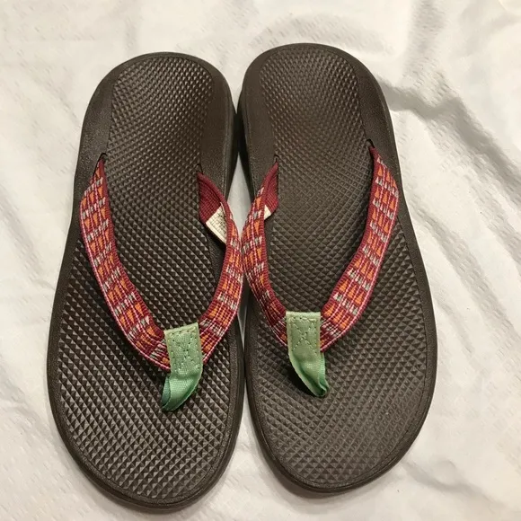 Chaco Sandals Flip Flops Women's Size 6