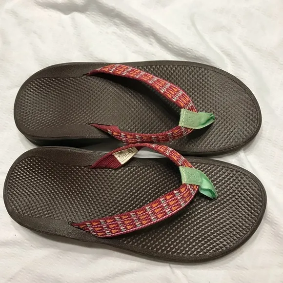 Chaco Sandals Flip Flops Women's Size 6