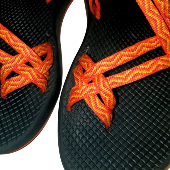 CHACO ZX/2 Classic Rainbow Orange/Yellow Strappy Buckle Vibram Sandals Women's 9
