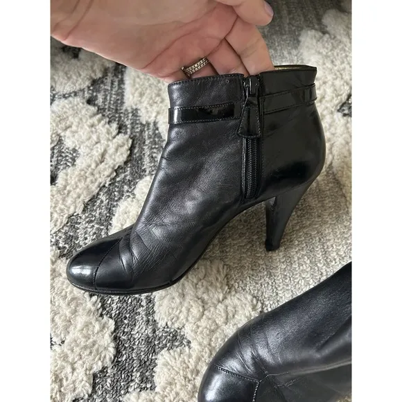 Chanel Women's Short Black Noir Leather Ankle Boots Booties EU 37