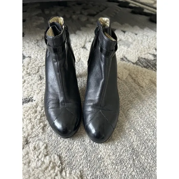 Chanel Women's Short Black Noir Leather Ankle Boots Booties EU 37