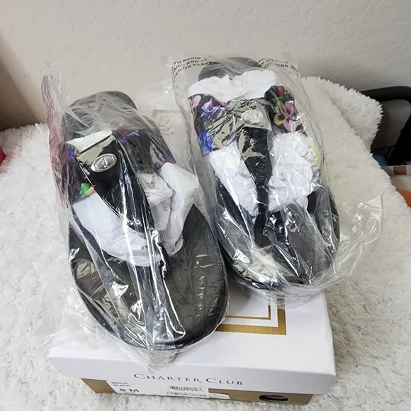 CHARTER CLUB Benjii Fabric Cushioned Sandals Flip Flops Size 8M