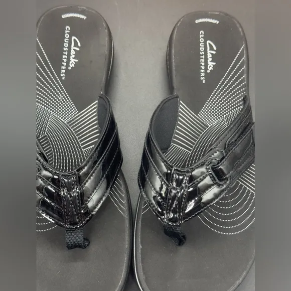 Clark’s Breeze Sea Black Patent Faux Leather Flip Flops SZ8