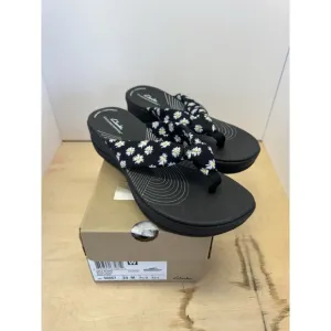 Clarks Cloud Steppers Sandals Size 10 Flip Flop Black Color Fabric Model Arla G