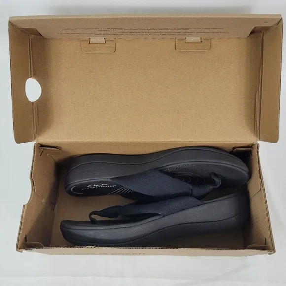 Clarks Cloudsteppers Arla Glison Flip Flop Sandals Size 10M Black New In Box