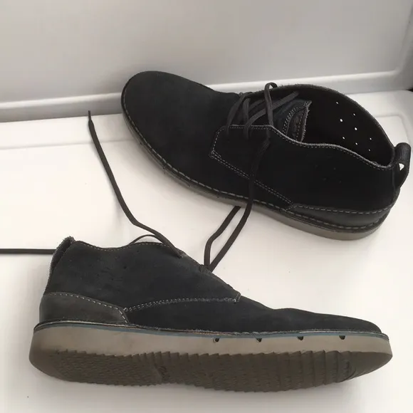 Clark’s Cushion Ortholite leather suede shoes