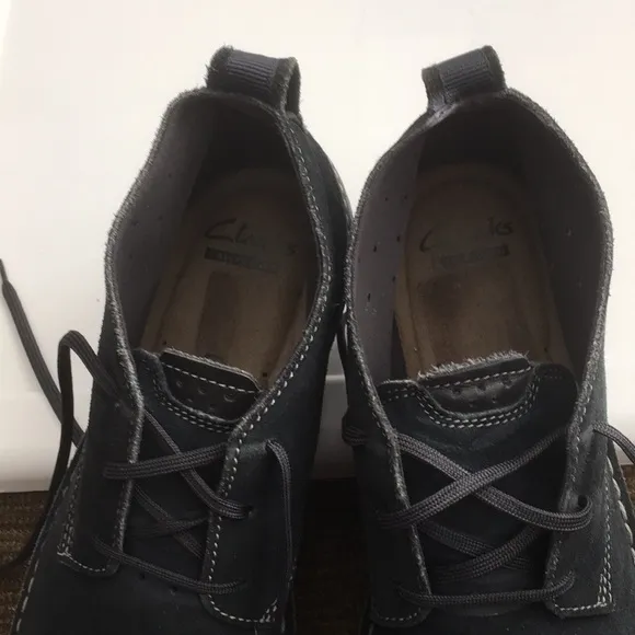 Clark’s Cushion Ortholite leather suede shoes