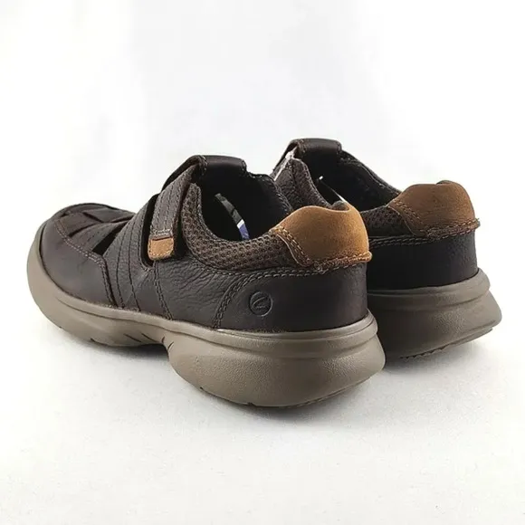 Clarks Men's Bradley Cove Brown Pebbled Leather Cut Out Upper Shoes Size 8M
