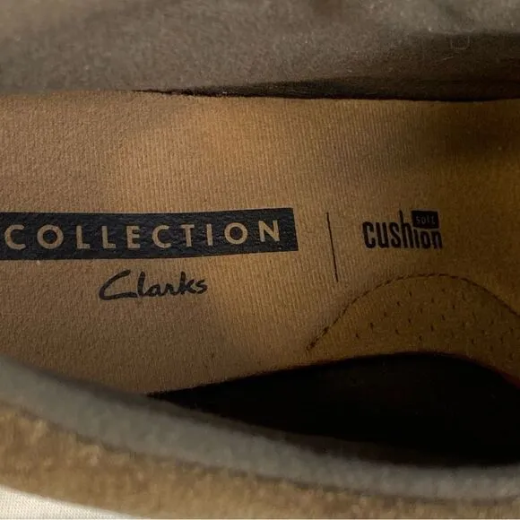 Clarks Sashlin Sue Olive Suede Ankle Booties Size 7