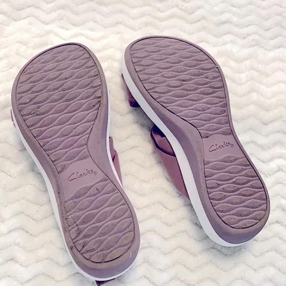 »—Clarks—»Cloudsteppers Adjustable Strappy Cloth Sandals Open-Toe  Soft Cushion
